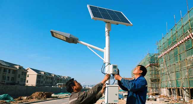 solar street light
